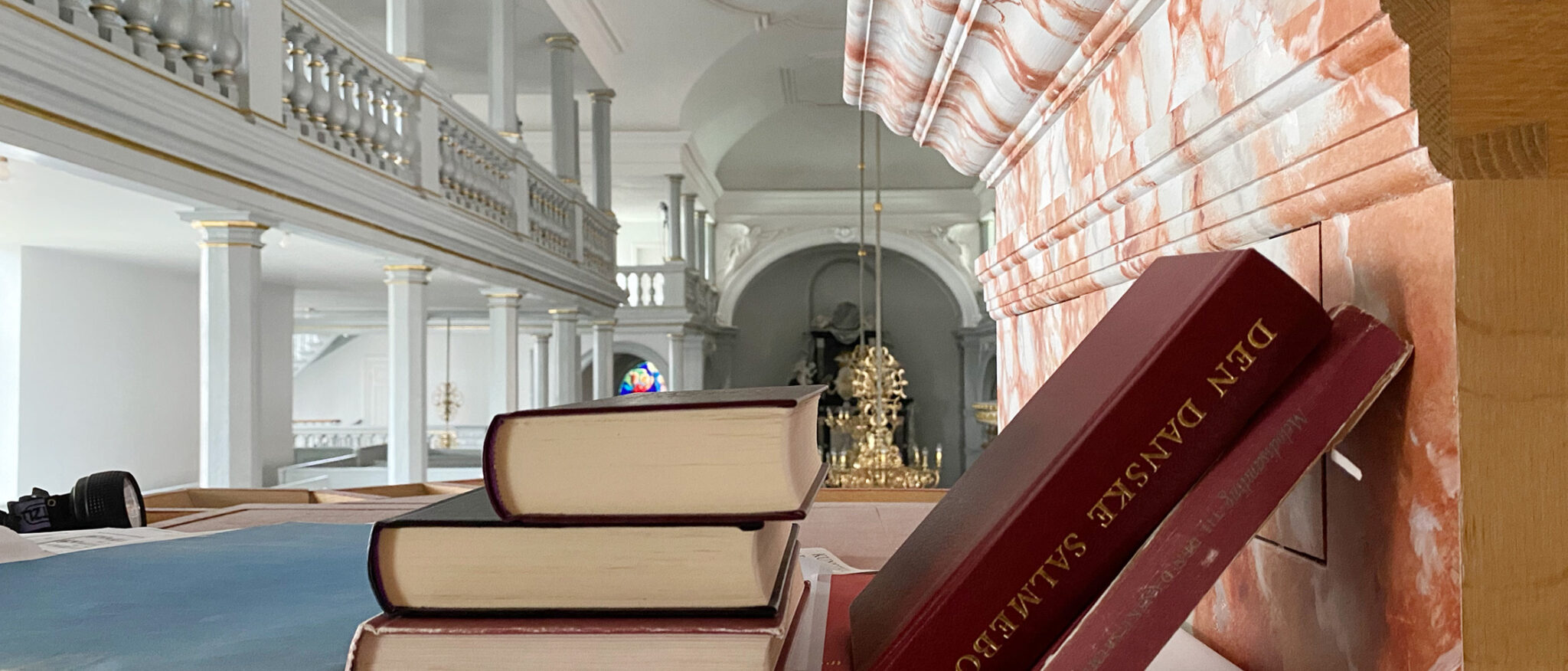 salmebøgerfraorglet-2048x876